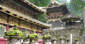 5 Most Popular Shrines to Visit in Japan on New Year